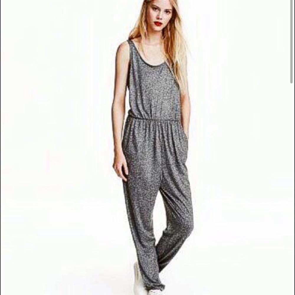 H&M Divided Heathered gray sleeveless jump suit M